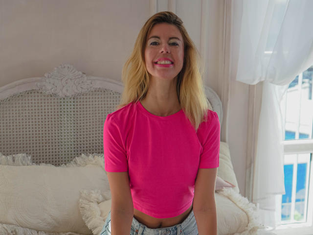 HouseWiffe - Camera khiêu dâm &amp; quyến rũ trực tiếp - 10017183