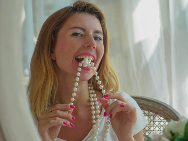 HouseWiffe - Sexe cam en vivo - 10017207