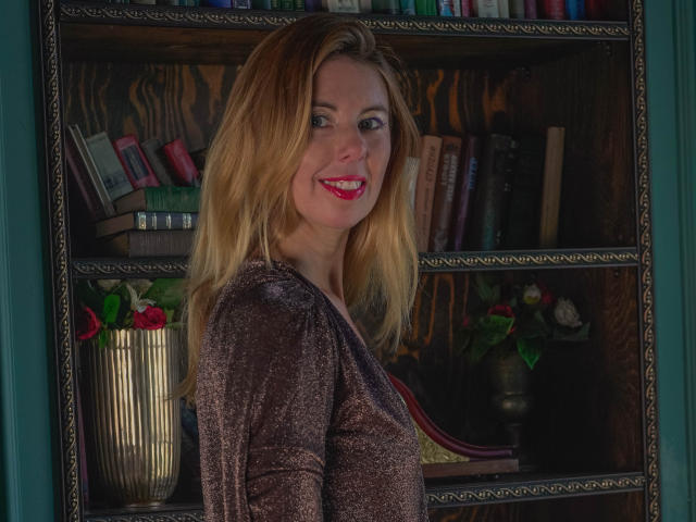 HouseWiffe - Sexe cam en vivo - 10017271