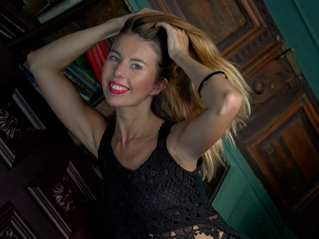 HouseWiffe - Sexe cam en vivo - 10017331