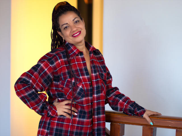 SamiraStone - Live porn &amp; sex cam - 10039667