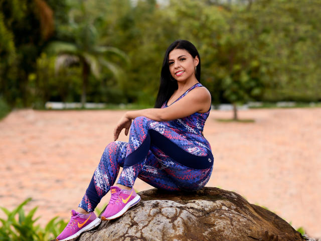 VictoriaGoldenAss - Sexe cam en vivo - 10043331