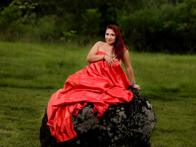 NahelaBigMelons - Sexe cam en vivo - 10043703