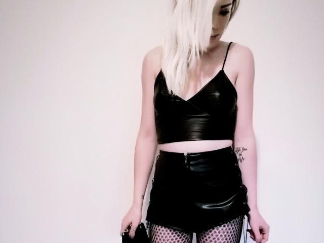 DreamArinna - Live porn &amp; sex cam - 10050631