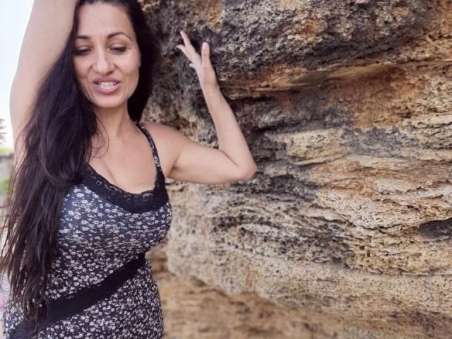 GinaONeon - Sexe cam en vivo - 10052383