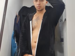 AndyCuttie - Live Sex Cam - 10059607