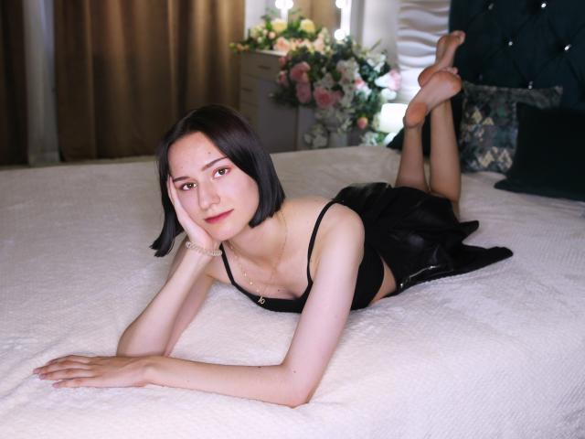 RamonaKeller - Camera khiêu dâm &amp; quyến rũ trực tiếp - 10061171