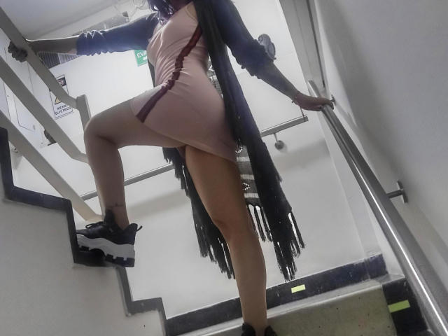 MiaRogers - Live sex cam - 10066731