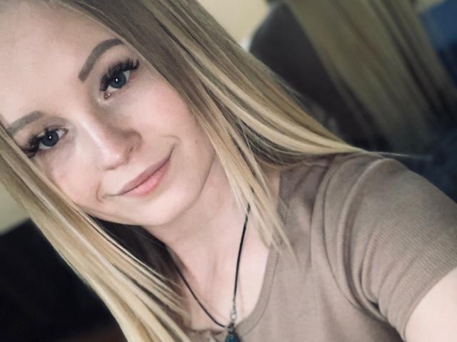 CruelaStark - Live porn &amp; sex cam - 10074131