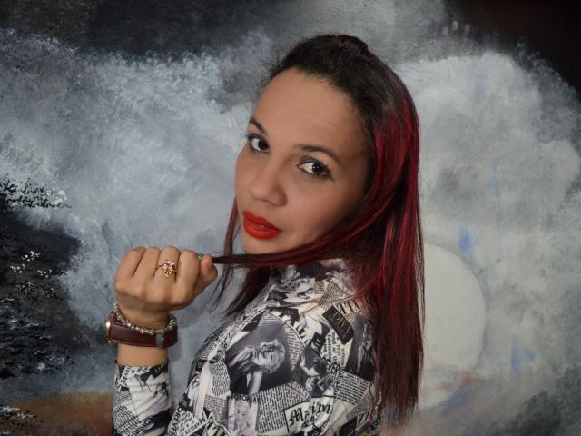 SaraAnderson - Live sex cam - 10077459