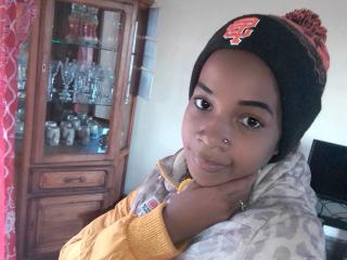 RoseCharmentte - Sexe cam en vivo - 10089323