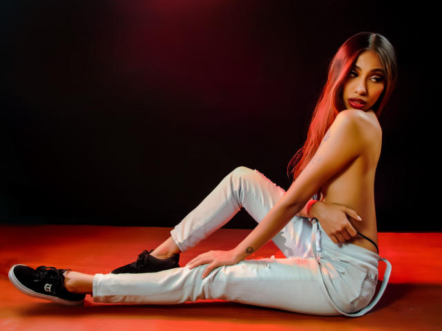 RebbecaGrey - Sexe cam en vivo - 10094679