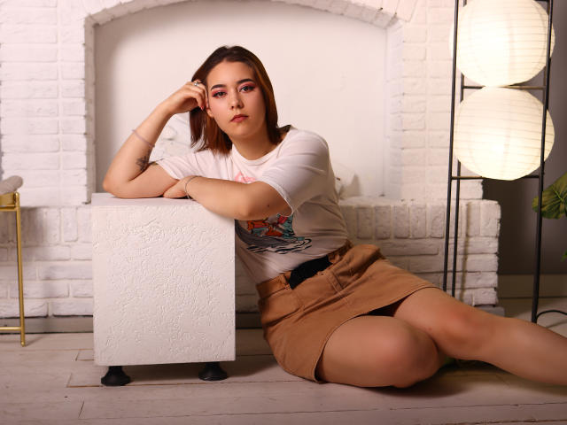 MonikaReed - Live porn &amp; sex cam - 10096855