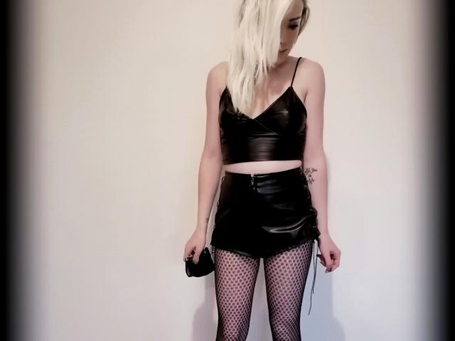 MarinnaAndLex - Live sexe cam - 10104327