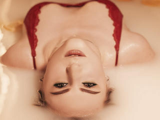 KRISSIYOUNG - Sexe cam en vivo - 10106835