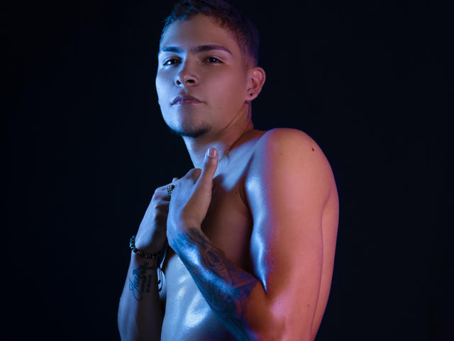 JustinGold - сексуальная веб-камера в реальном времени - 10107975