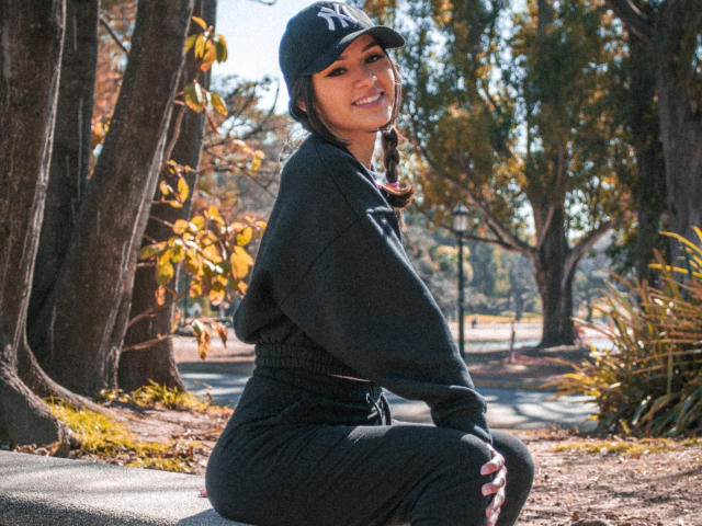 AprilRouse - Sexe cam en vivo - 10116363