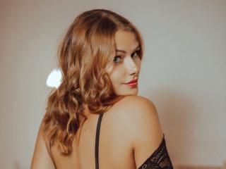 NicolePrice - Live sex cam - 10118275
