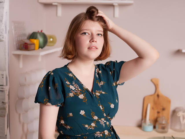 ZoyaCute - Live porn &amp; sex cam - 10120355