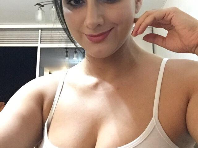 JuliaRobinson - Live porn &amp; sex cam - 10127407