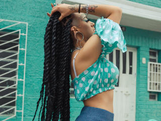 MollyWaxx - Sexe cam en vivo - 10130243