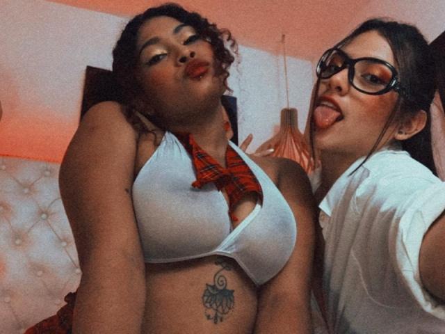 IreneAndCintia - Live sexe cam - 10133115