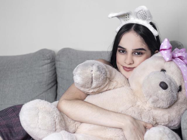 IsabellaHernandez - Live porn &amp; sex cam - 10145879