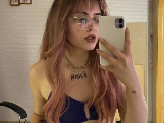 CruellaAnne - Live porn &amp; sex cam - 10153951