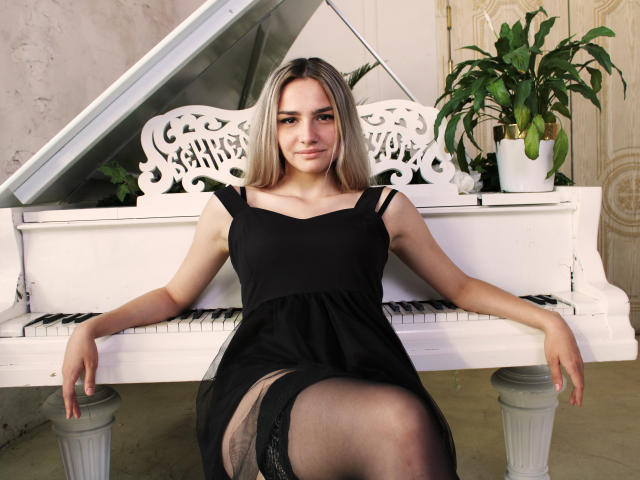 ChristalBlanken - Live porn &amp; sex cam - 10171403