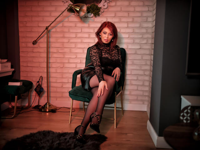 DonatellaRossi - сексуальная веб-камера в реальном времени - 10174807