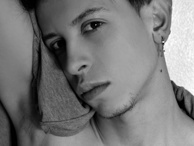 YakaHrakam - Sexe cam en vivo - 10176287
