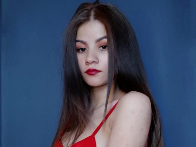 KiaaraJones - Sexe cam en vivo - 10178127