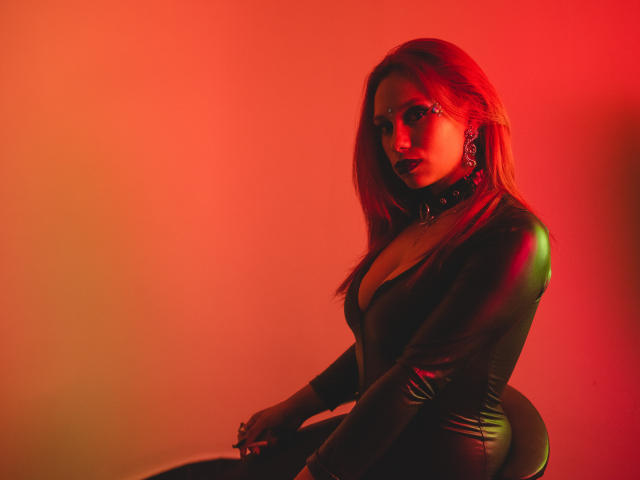 JulyAdams - Sexe cam en vivo - 10184339