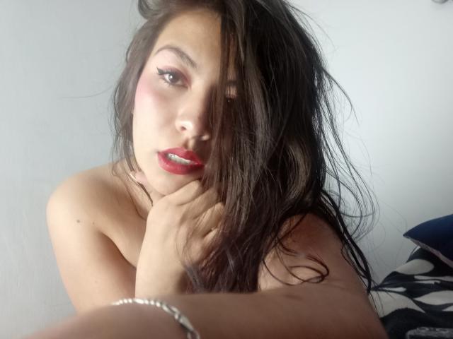 VictoriaLatinHot - Sexe cam en vivo - 10196495