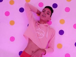 ElseBass - Live porn &amp; sex cam - 10208383