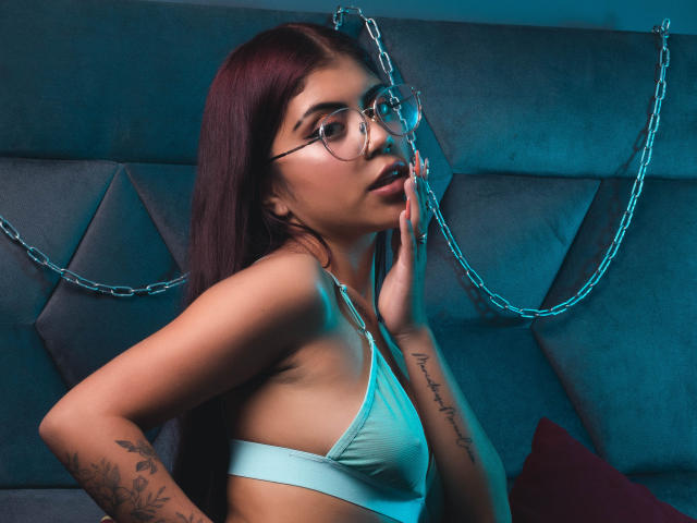 VicttoriaBlue - Sexe cam en vivo - 10212231