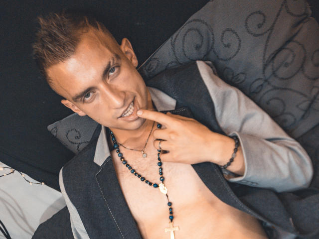 MarcusBlacks - Live porn &amp; sex cam - 10219735