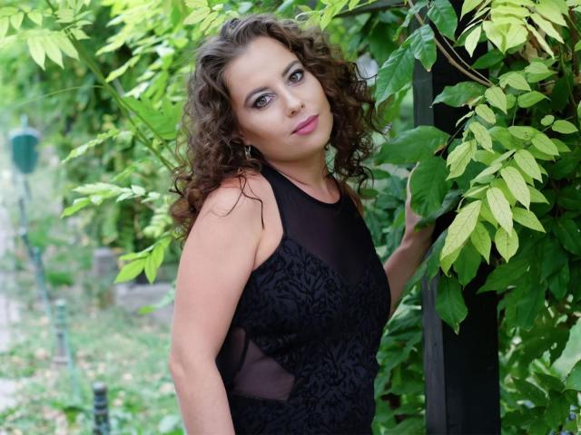 PrettyAlyssa - Sexe cam en vivo - 10236683
