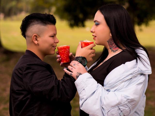 MiaAndMolly - Live sexe cam - 10237931