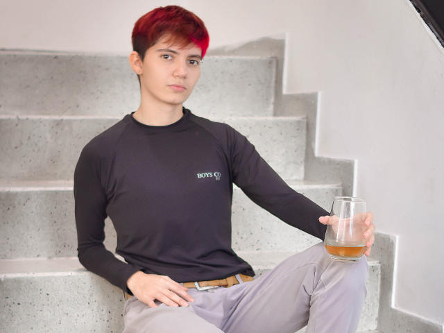 AronRox69 - Live porn &amp; sex cam - 10257967