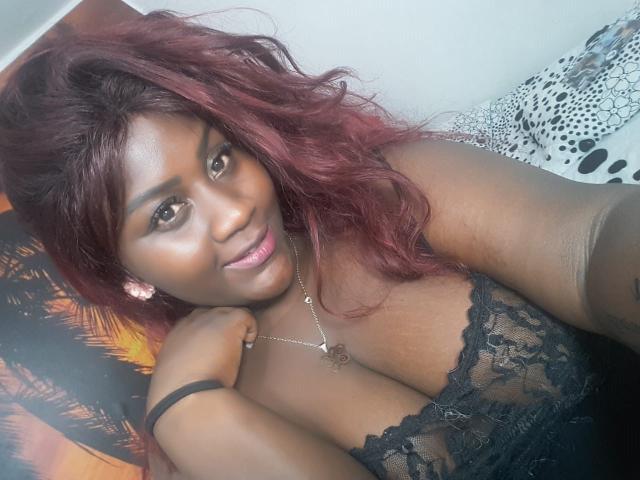 SaraBrownn - Live sexe cam - 10264187