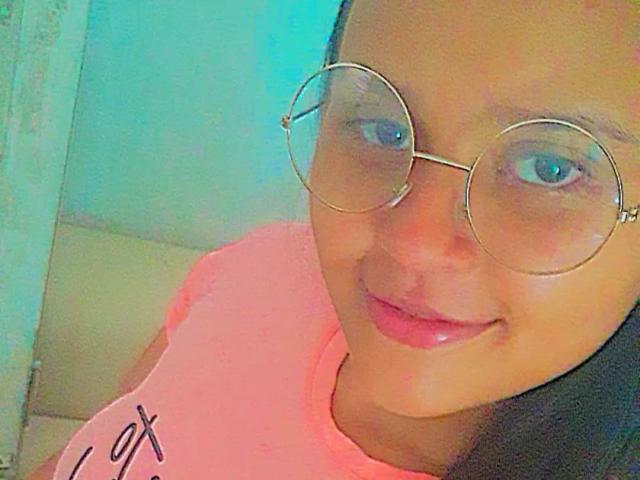 Combienos - Live sexe cam - 10275579