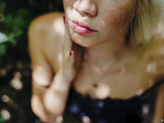 CandyFreak - Live sex cam - 10277387