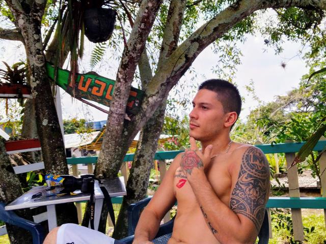 MeganYMax - Live porn &amp; sex cam - 10300167