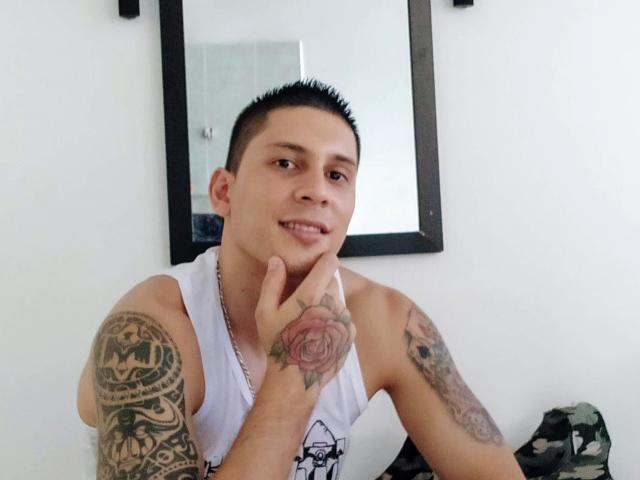 MeganYMax - Live porn &amp; sex cam - 10300667