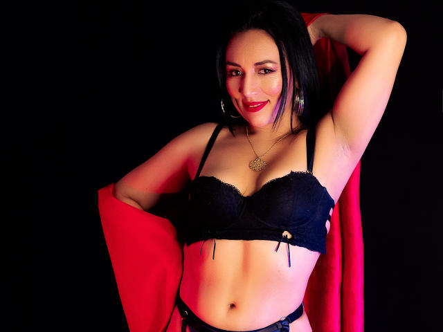 LauraMartin - Live sexe cam - 10310231