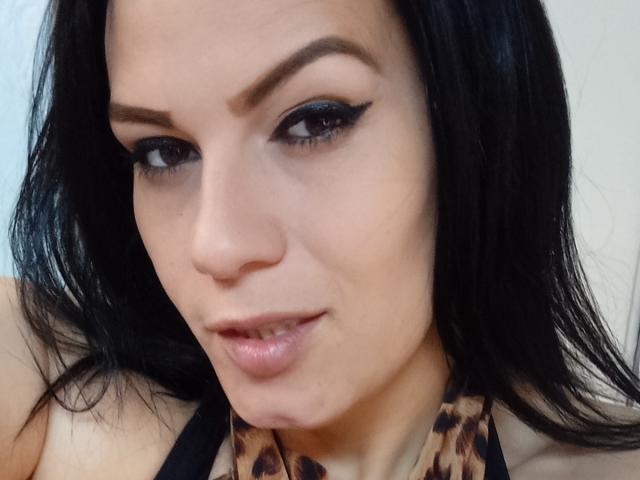 LizaRussell - сексуальная веб-камера в реальном времени - 10310519