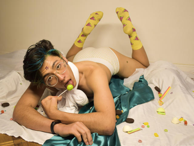 AntonioTella - сексуальная веб-камера в реальном времени - 10316655