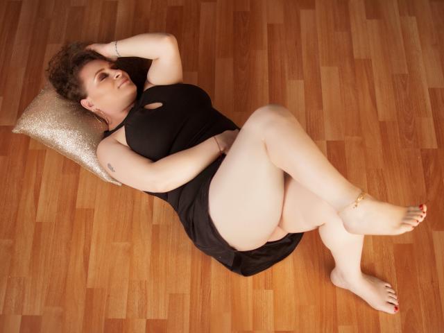 YourMila - Live sexe cam - 10321667