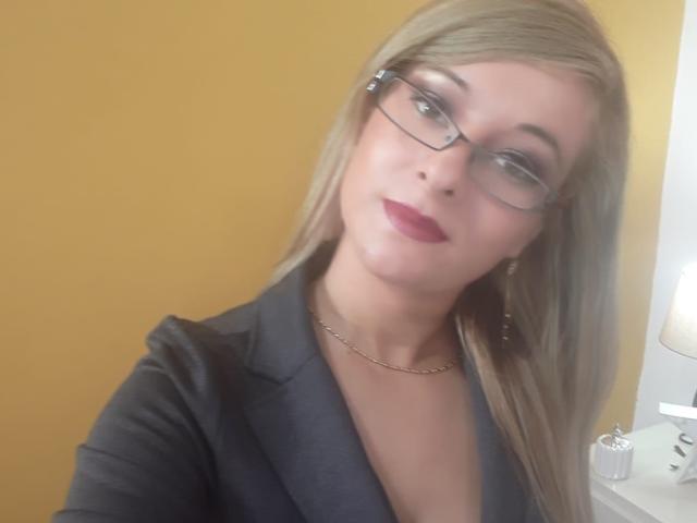 ScarlettCraw - Sexe cam en vivo - 10347135